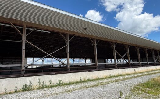 FEEDLOT-LIVESTOCK OPPORTUNITY IN PRINCE EDWARD COUNTY